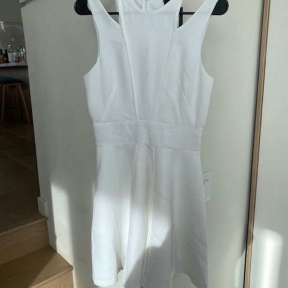 NWT Women Armani Exchange White Textured Fit and Flare Dress Size 4 N5A120YK100 - Picture 4 of 9